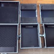 2 X Pioneer CDJ-2000 + 1 X Pioneer DJM-2000 + Rack