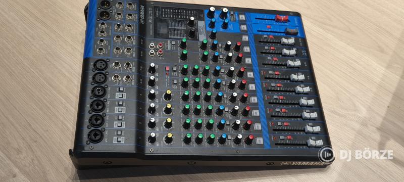 Yamaha MG12XU professzionális analóg keverőpult