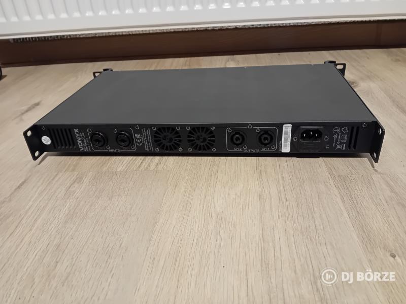 Vonyx VDA1000 digitális végfok erősítő 2x500W (1 UNIT)
