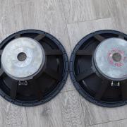 Outline 18" - 600W PA hangszóró pár