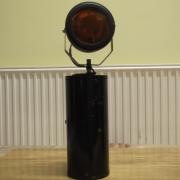 Egyedi készítésű pásztázó lámpa