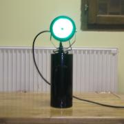 Egyedi készítésű pásztázó lámpa