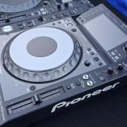 Pioneer CDJ-2000 nexus