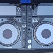 Pioneer CDJ-2000 nexus