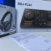 Pioneer DDJ FLX 4 kontroller +fejhallgató