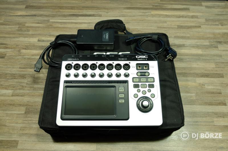 QSC TouchMix 8 Digitális keverőpult