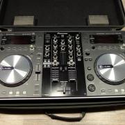 Pioneer XDJ-R1 + Magma táska