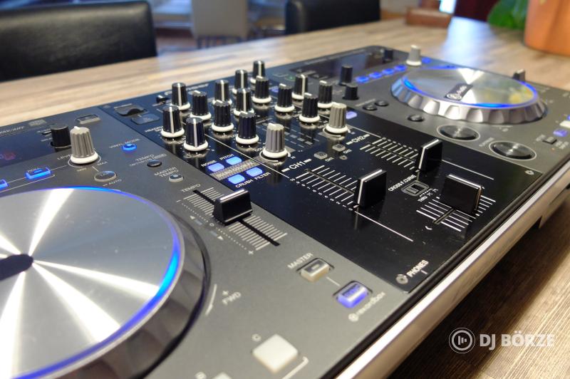 Pioneer XDJ-R1 + Magma táska