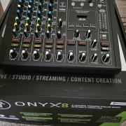 Mackie Onyx 8 keverőpult