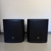 JBL PRX 915 (SUB) párban, csak 5 alkalommal használt, ajándék bőr védőhuzattal.