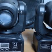 2db 30w-os robotlámpa