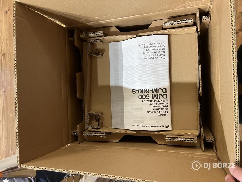 Pioneer djm 600 uj allapotban