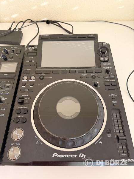2db CDJ-3000, 1db DJM-A9 szett