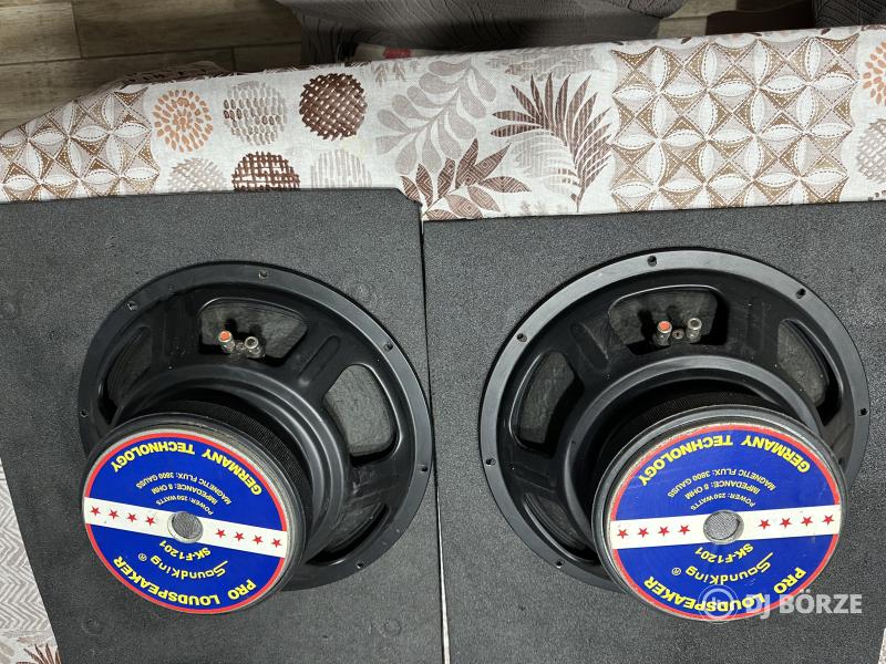 Soundking SK-F1201 12 colos sugárzók eladóak.