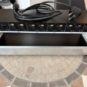 DMX Data Stream (elosztó) 4 csatornás (5 pin, 3 pin)