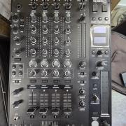 ELADÓ 2DB DENON SC6000 + 1DB DENON X1850 KEVERŐPULT + SAFE CASE RACKEK