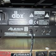 Dbx driverack + hangrendszer-menedzselő rendszer keverőpult