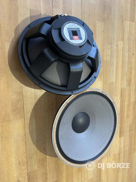 JBL 2240H mélynyomók+ládák