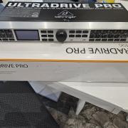 Behringer dcx2496 ultradrive pro