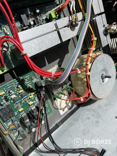 Trace Acoustic PA 12-2/300, 2x300W biamp keverőerősítő