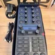 Native Instruments Z1 MK2 & X1 MK3 szett + garancia