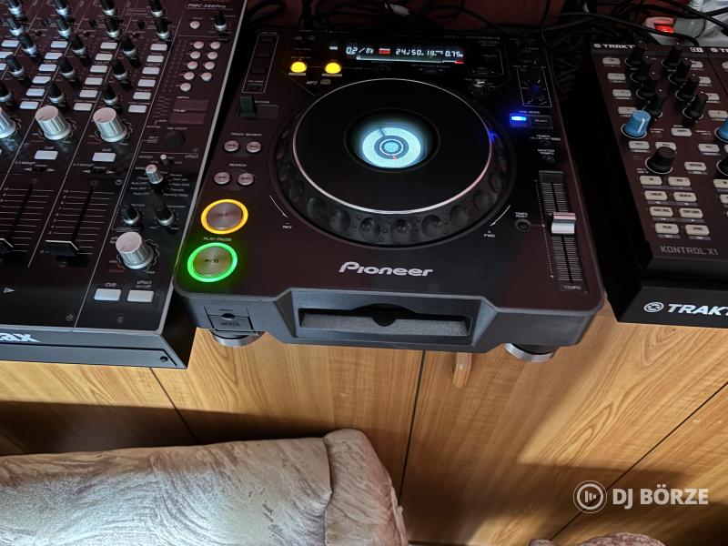 3db Pioneer cdj 1000 mk 3 egyben!