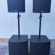 Turbosound iQ komplett hangrendszer (2x iQ18B + 2x iQ15) – Gyári tokokkal, szatelit rúdakkal eladó!