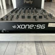 Eladó Allen & Heath xone 96 keverőpult!