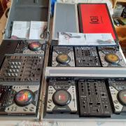 Sokféle Pioneer, Denon, Numark Rack: Egyes, Dupla, Kombi, Zenekari is.
