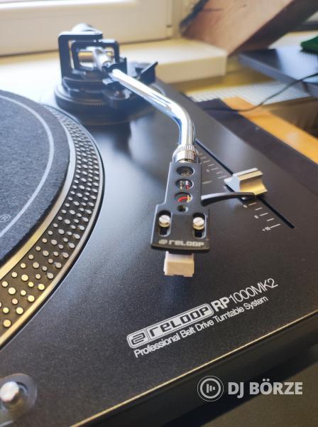 Eladó Reloop RP1000Mk2 lemezjátszó