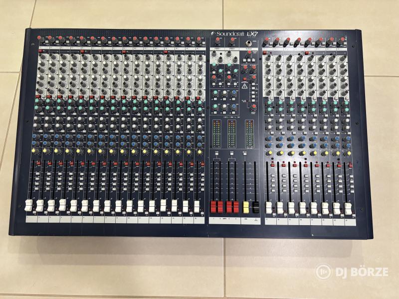 Soundcraft LX7ii-24