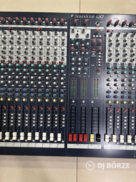 Soundcraft LX7ii-24