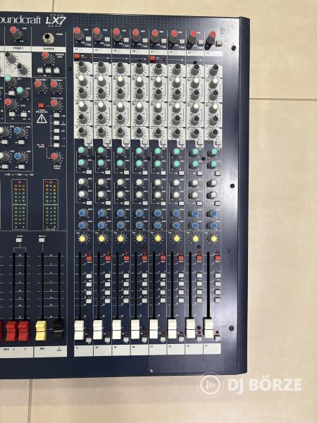 Soundcraft LX7ii-24