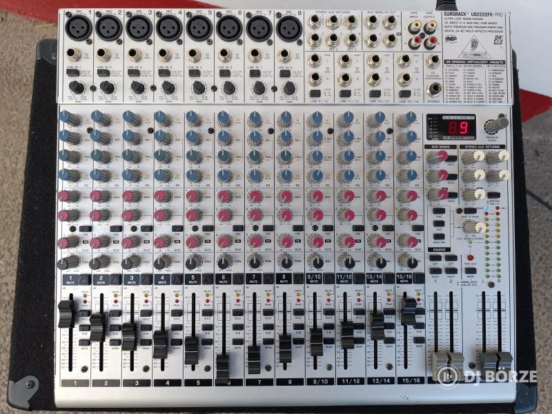 Behringer UB2222fx pro
