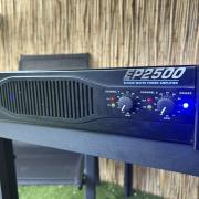 Behringer EP 2500 végfok, erősítő