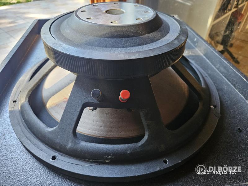 Studiomaster mélyláda Lx15Sub