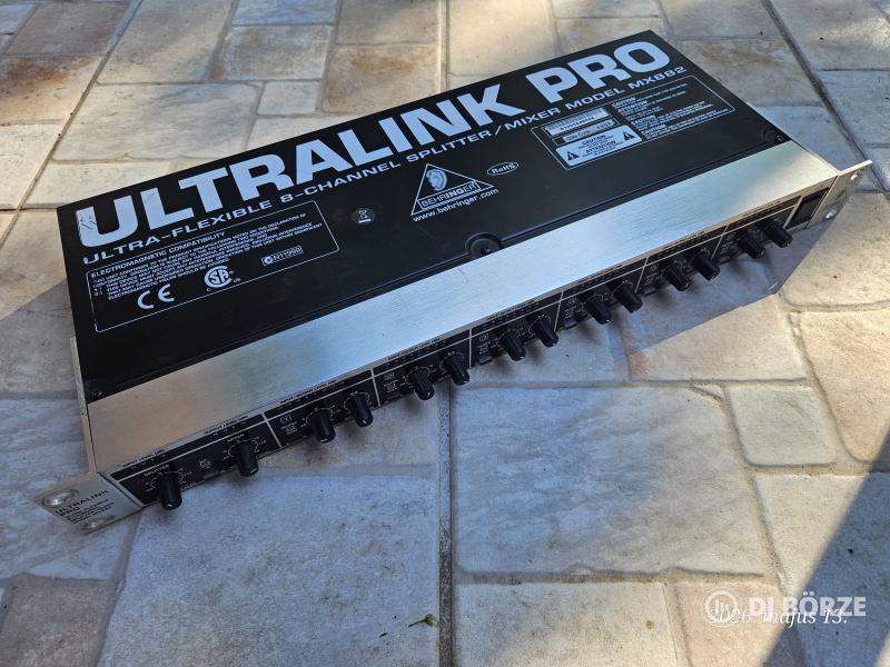 Behringer Ultralink Pro MX882