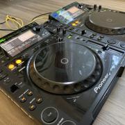 2xCDJ2000