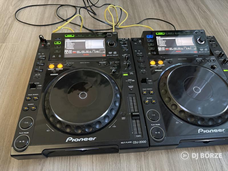 2xCDJ2000