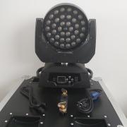 Eladó számlával, garanciával új 36x18 watt wash zoom robotlámpák rackekkel