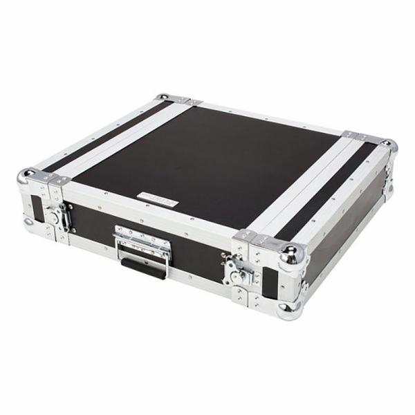 Új Flyht Pro 2U Rack - elől, hátul sin