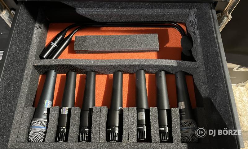 Mikrofonos fiókos RACK