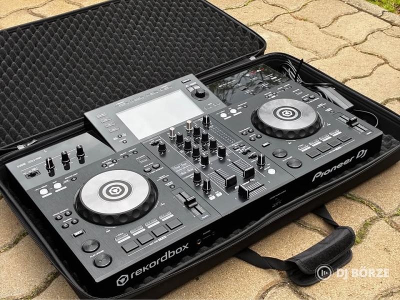 Pioneer XDJ RR kontroller + UDG hordtáska