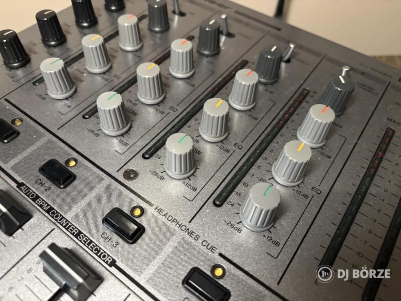 Pioneer DJM-600 Silver + Doboz