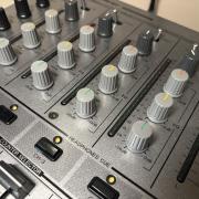 Pioneer DJM-600 Silver + Doboz