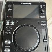 Pioneer XDJ-700 + DJM-450 rackelve