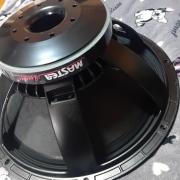 Eladó 1 pár Master audio lsn18/8 egyik hangszóró HIBÁS!