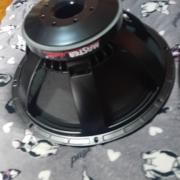 Eladó 1 pár Master audio lsn18/8 egyik hangszóró HIBÁS!