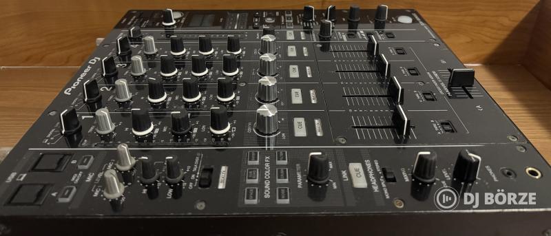Pioneer DJM900 NXS2 nagyon szép állapot (fóliázott, rack-ben tárolt), hibátlan működés