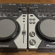 Pioneer CDJ 400, tökéletes működés, rack jár hozzá, ár/db